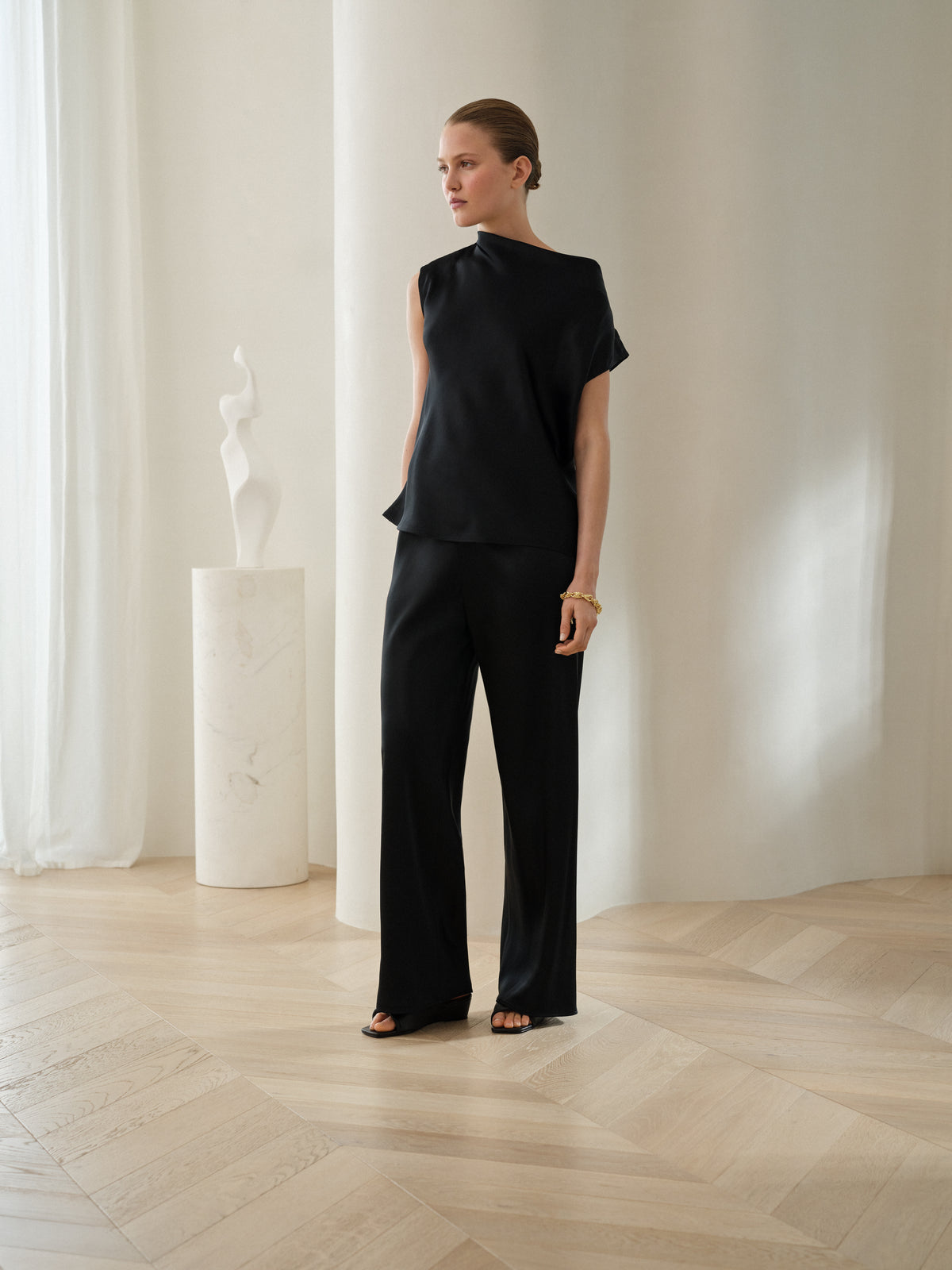 Look 3