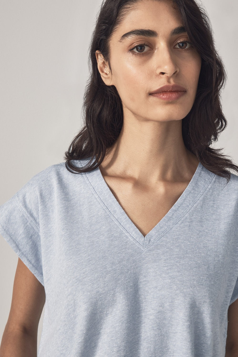 Relaxed V-Neck End On End T-Shirt