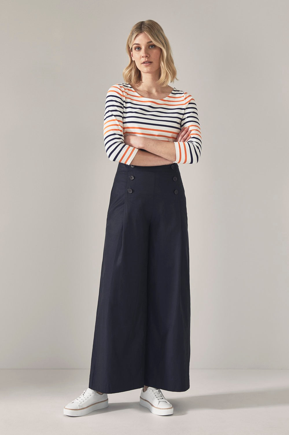 Button Detail Wide Leg Pant