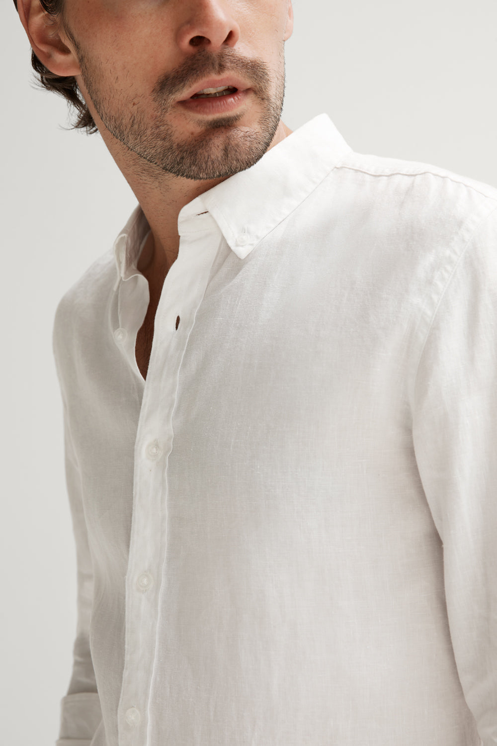 Tailored Fit Linen Piece Dyed Long Sleeve Shirt
