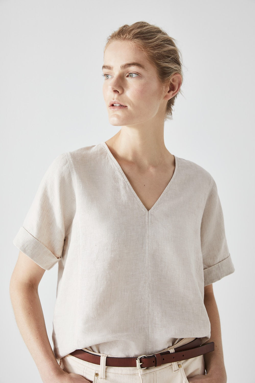 Delave Linen Seam Front Top