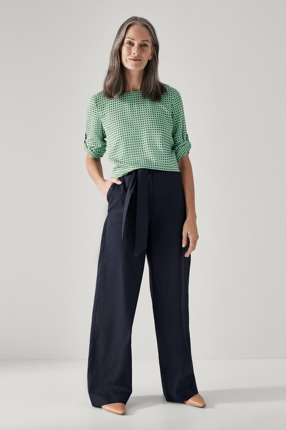 Modal Mini Spot Top