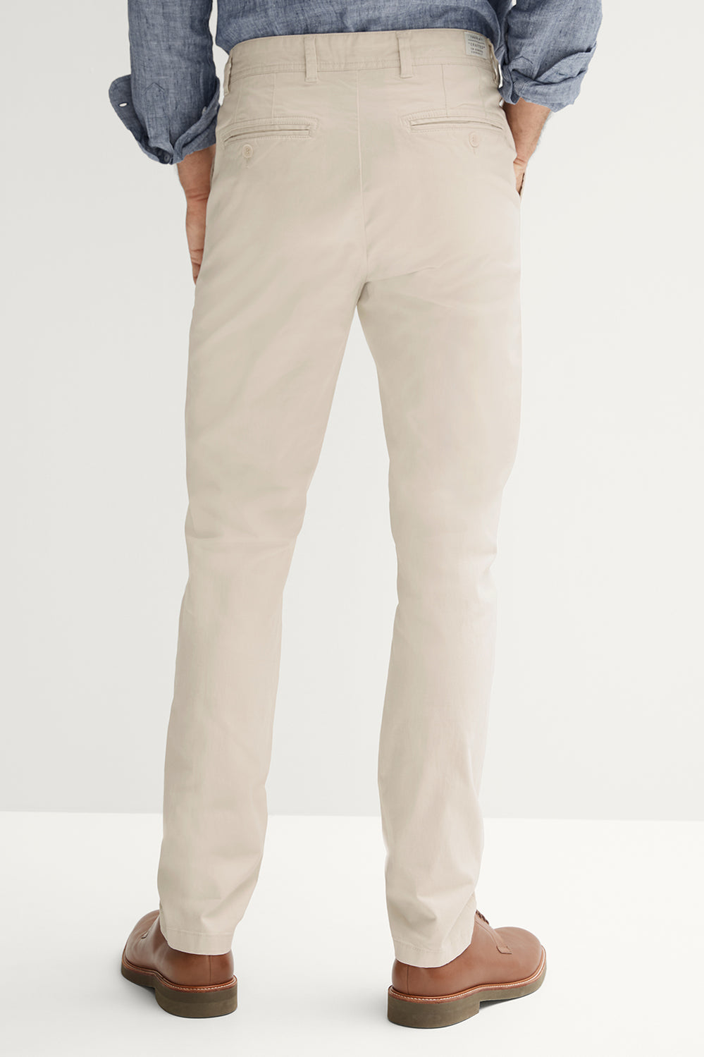 Slim Chino Pant