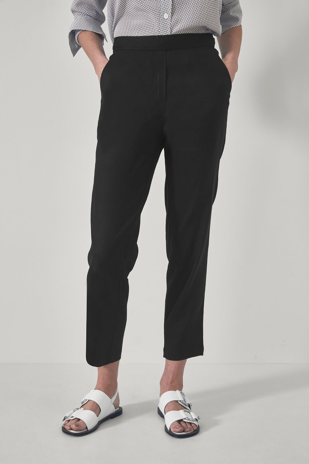 Linen Stretch Pull On Pant