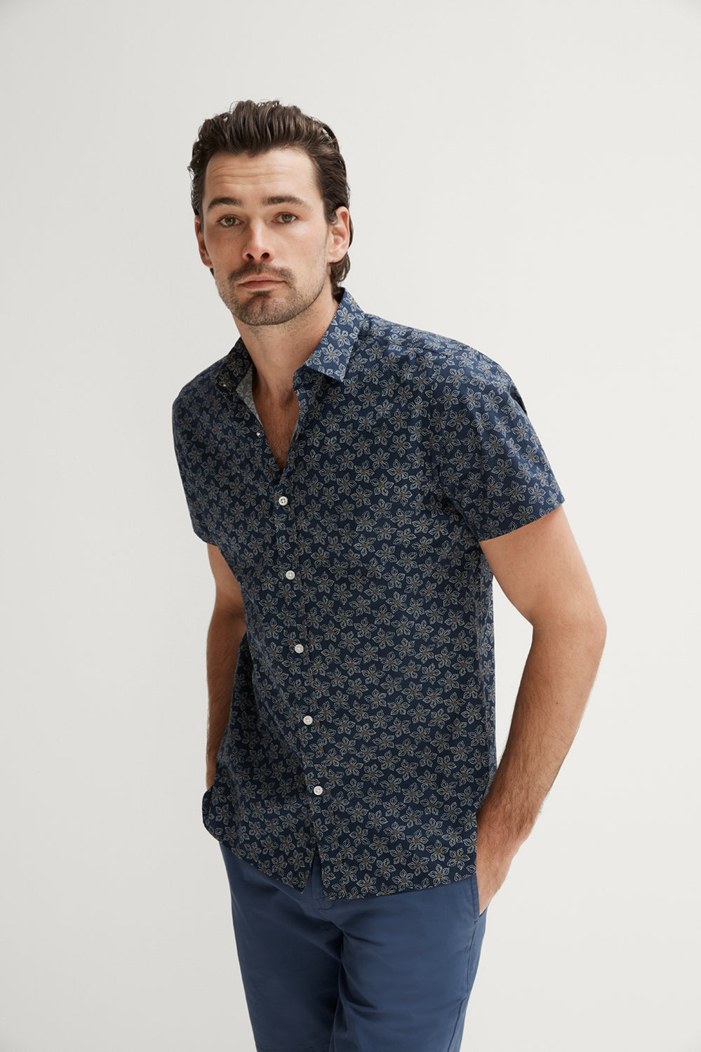 Regular Fit Dot Floral Print Short Sleeve Shirt