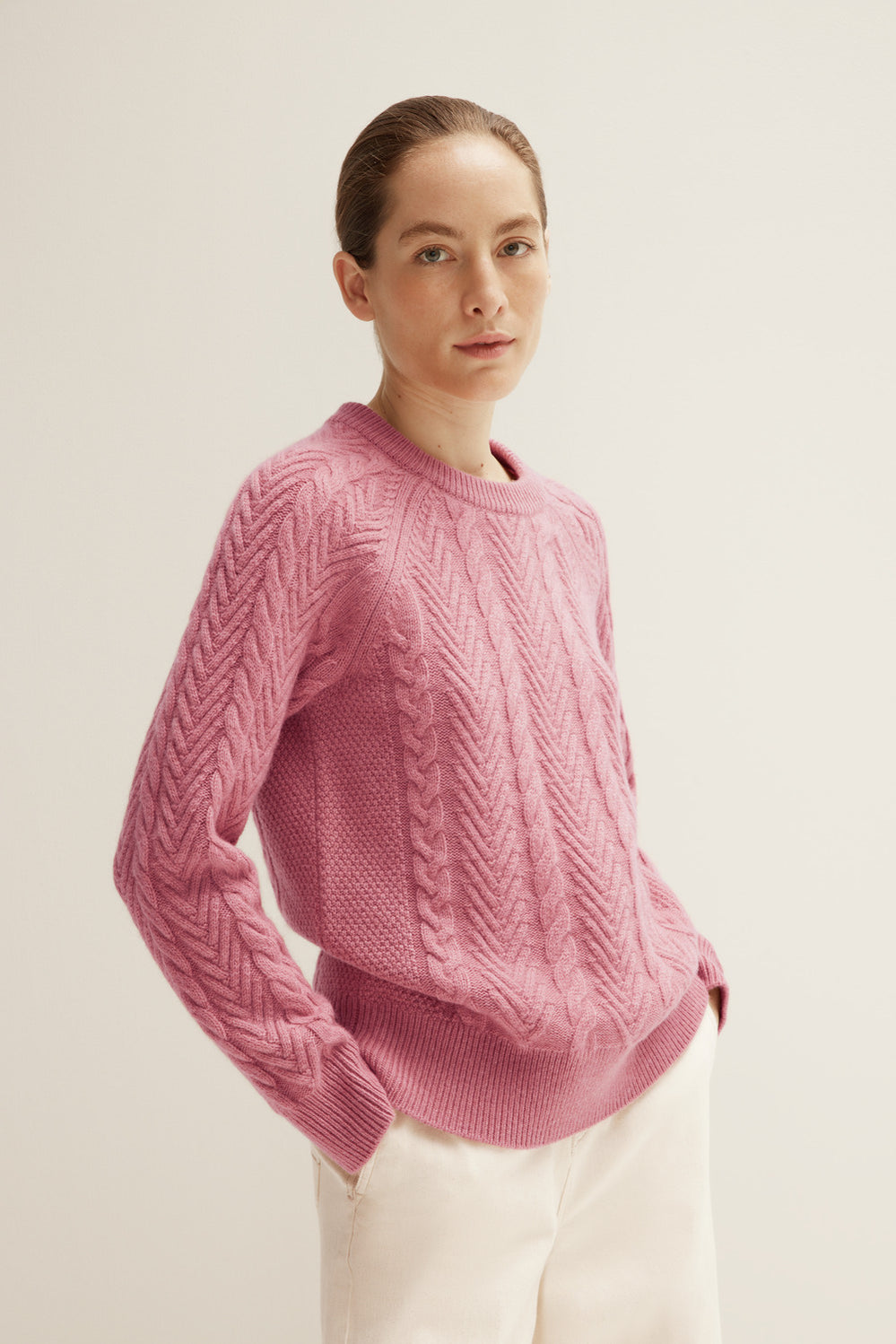 Wool Cable Knit Pullover