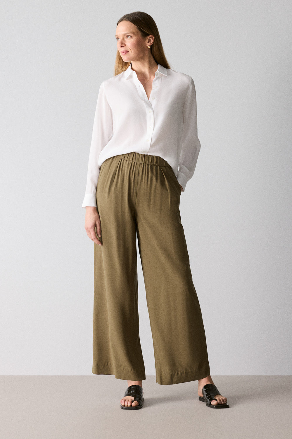 Cupro Blend Wide Leg Pull On Pant