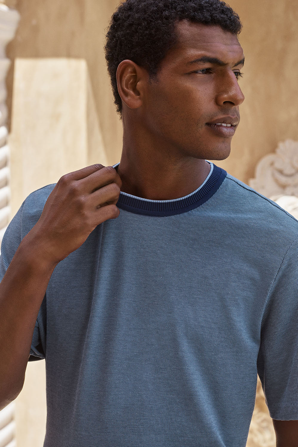 Cotton Jacquard Contrast Collar T-Shirt