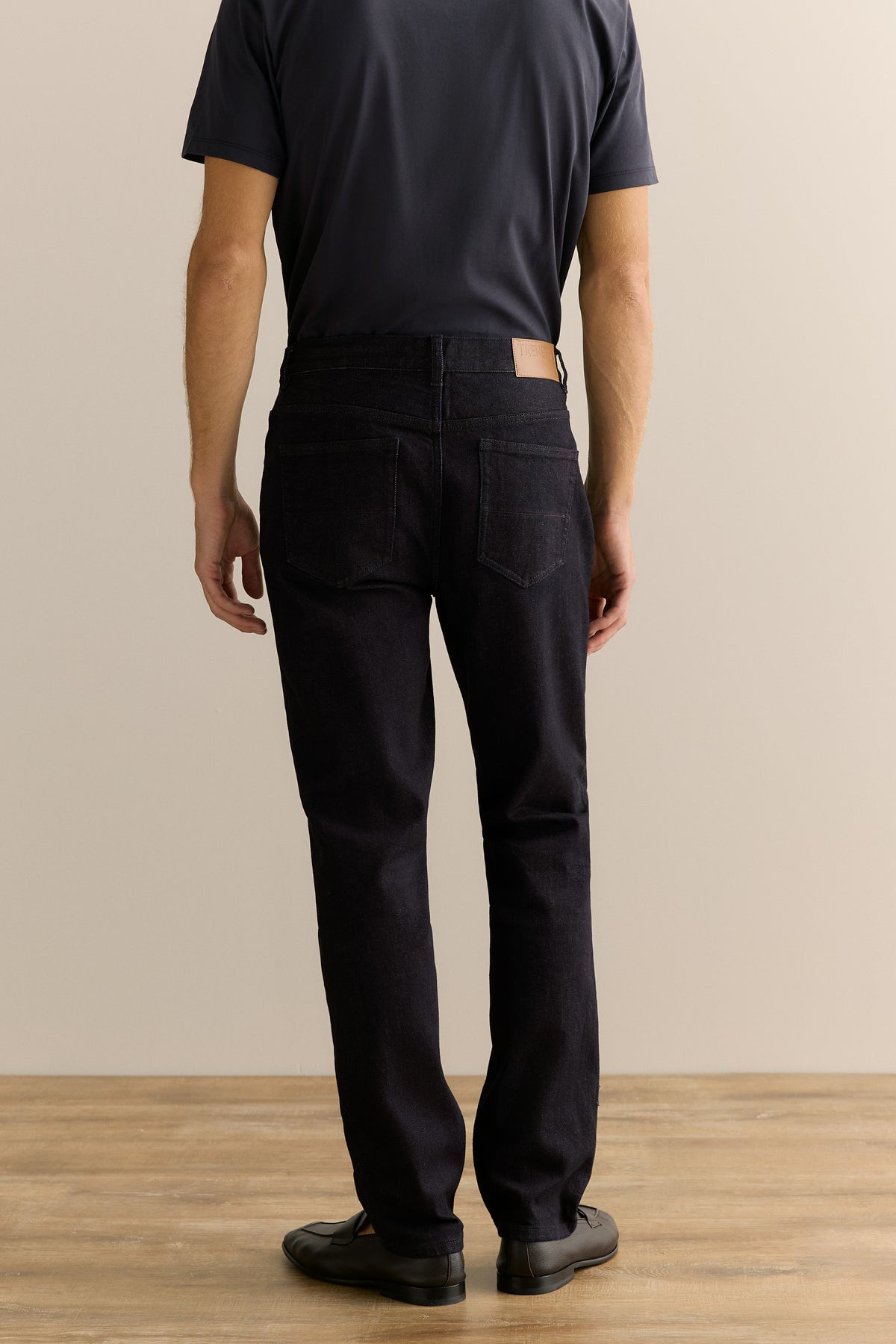Relaxed Fit Dark Wash Jean
