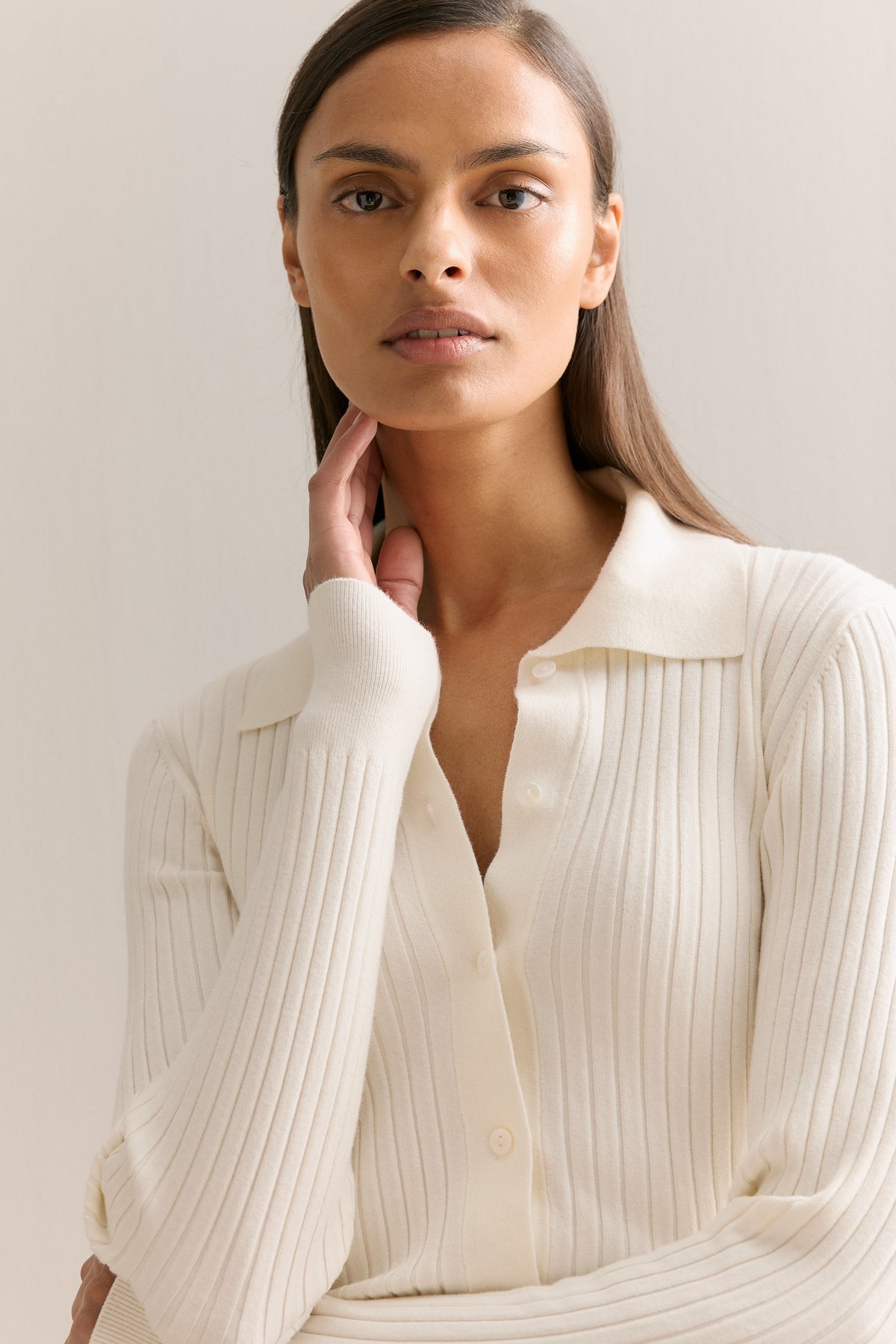 Cotton Cashmere Blend Long Sleeved Knit Shirt
