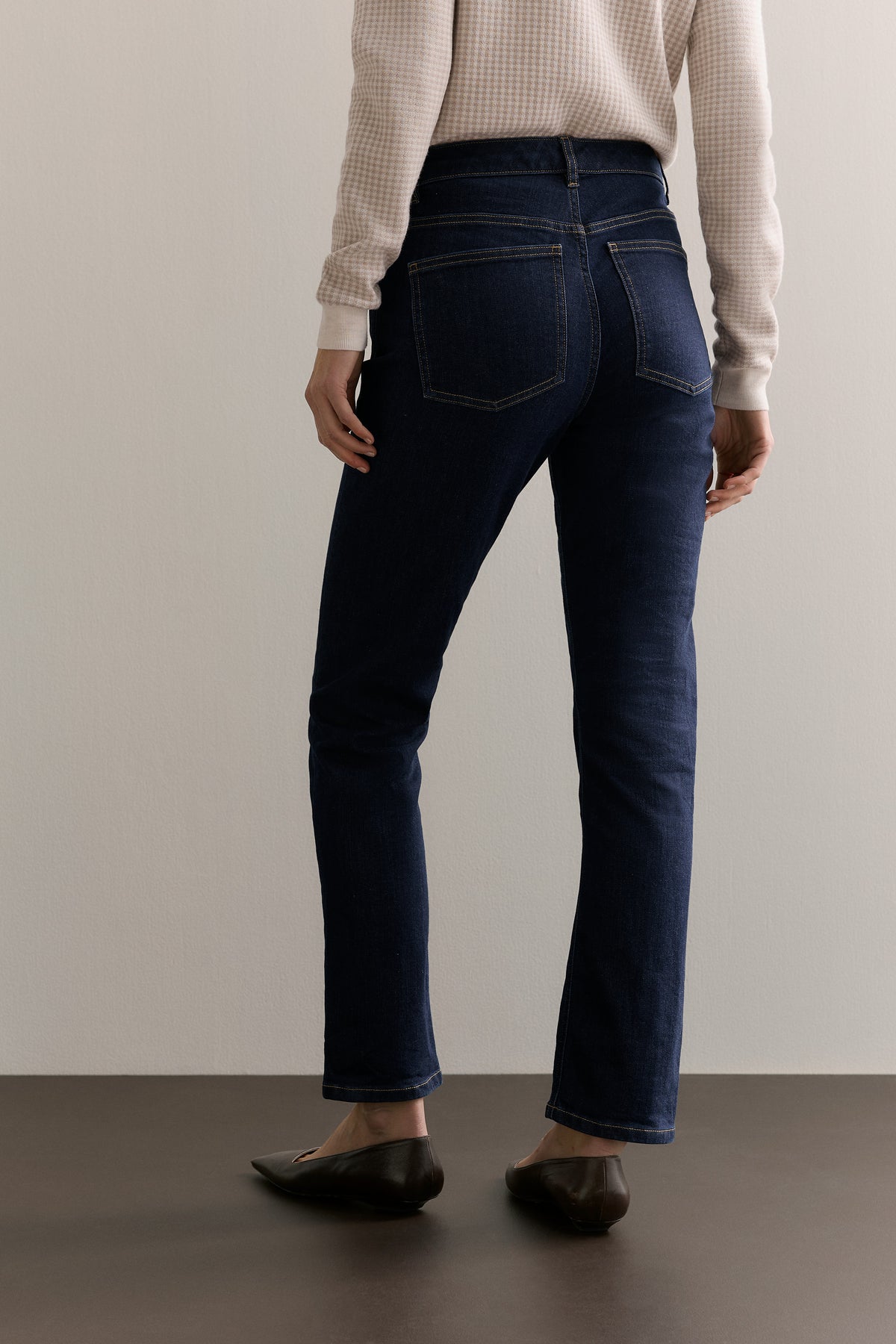 Mid Rise Straight Leg Jean