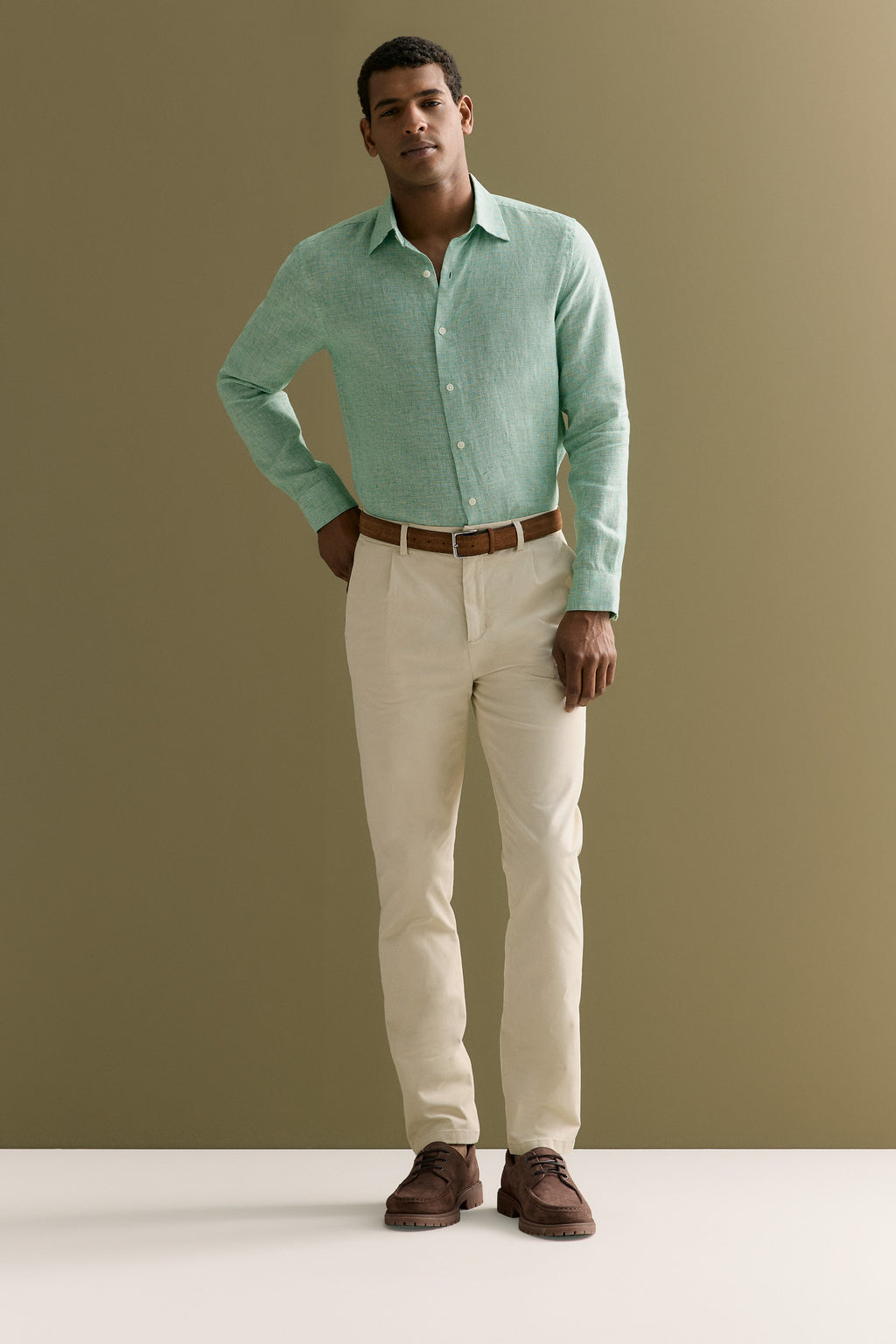 Tailored Fit Basketweave Linen Shirt