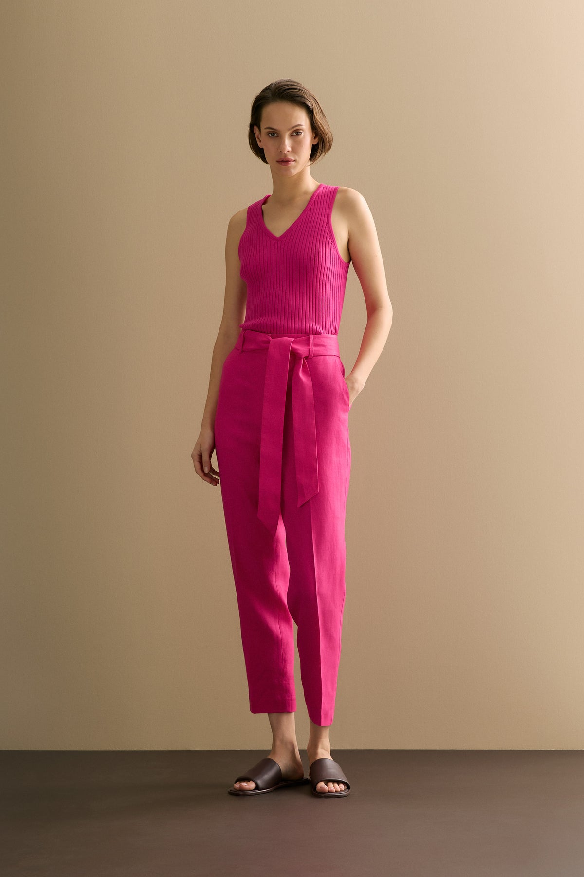 Linen Straight Leg Belted Pant