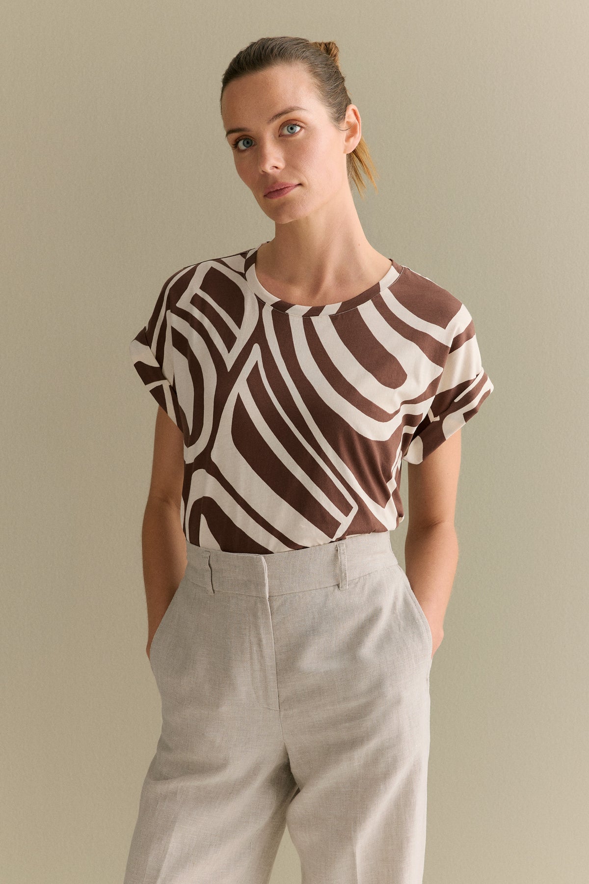 Cotton Geo Cuff Sleeve T-Shirt