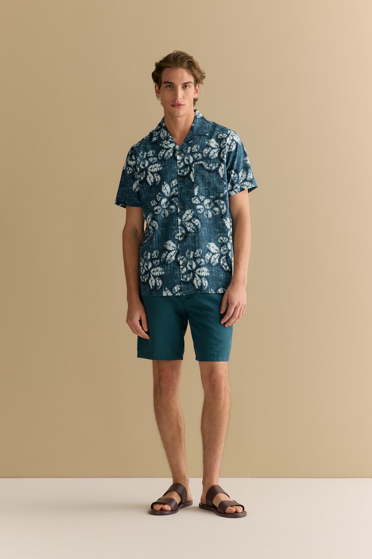 Cotton Blend Washed Floral Short Sleeve Shirt