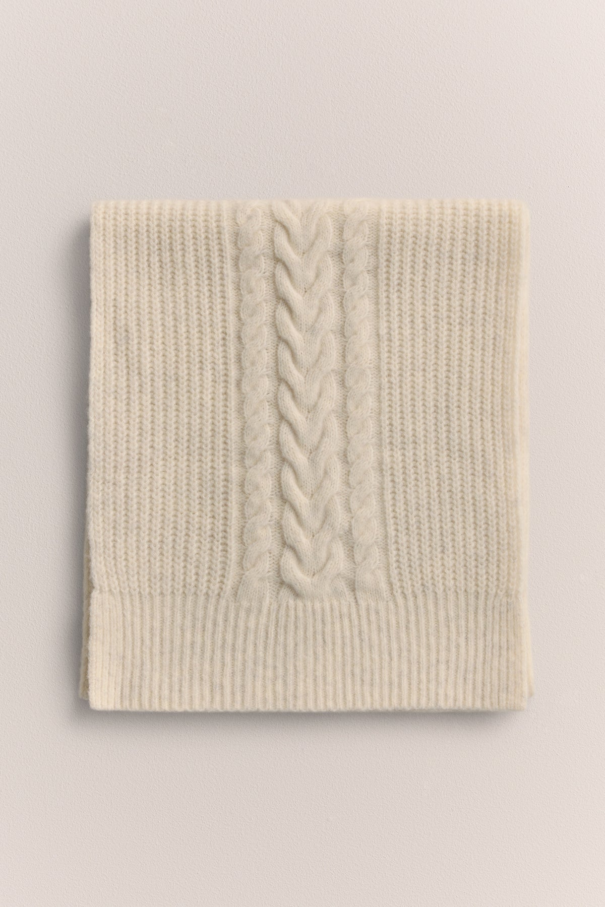 Merino Cable Knit Scarf