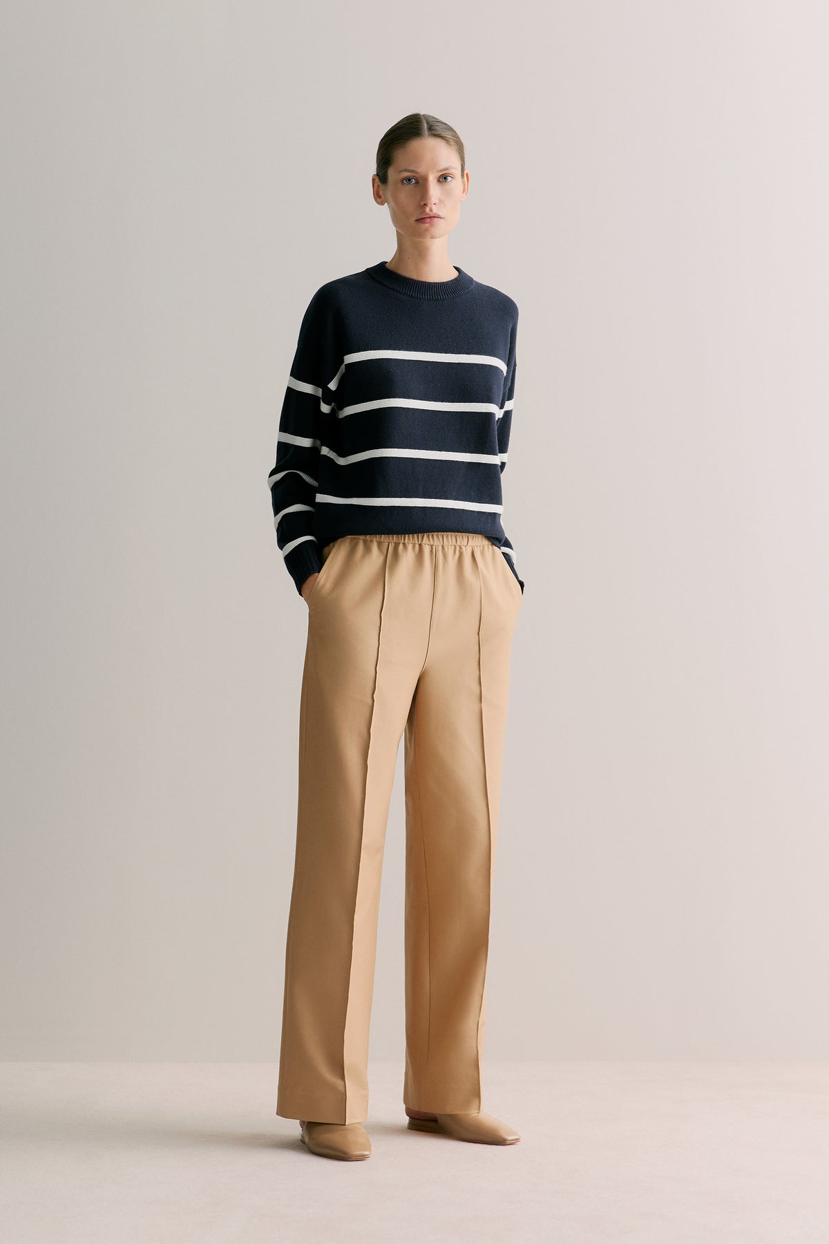 Pintucked Pull On Pant