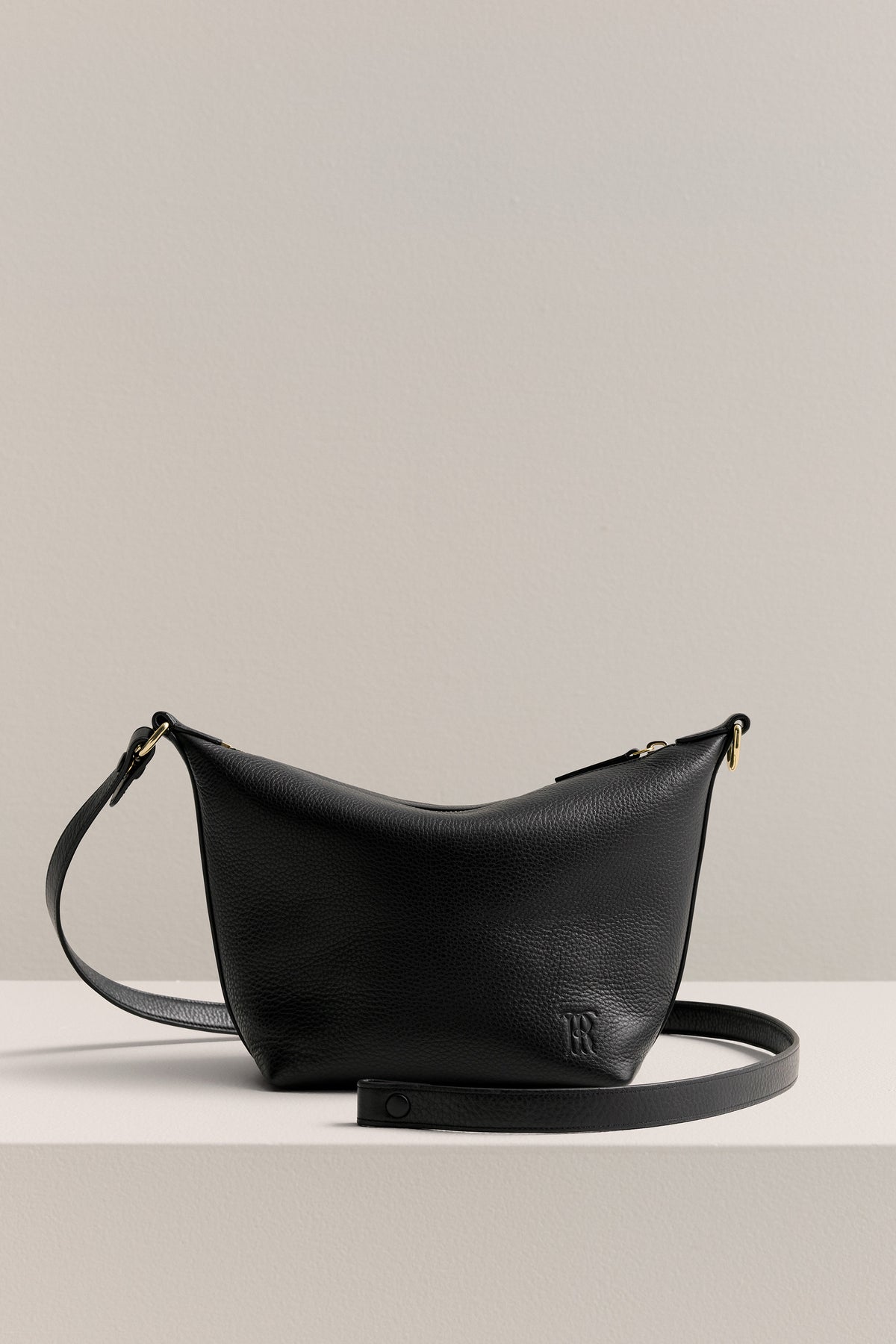 Carnarvon Crossbody Bag