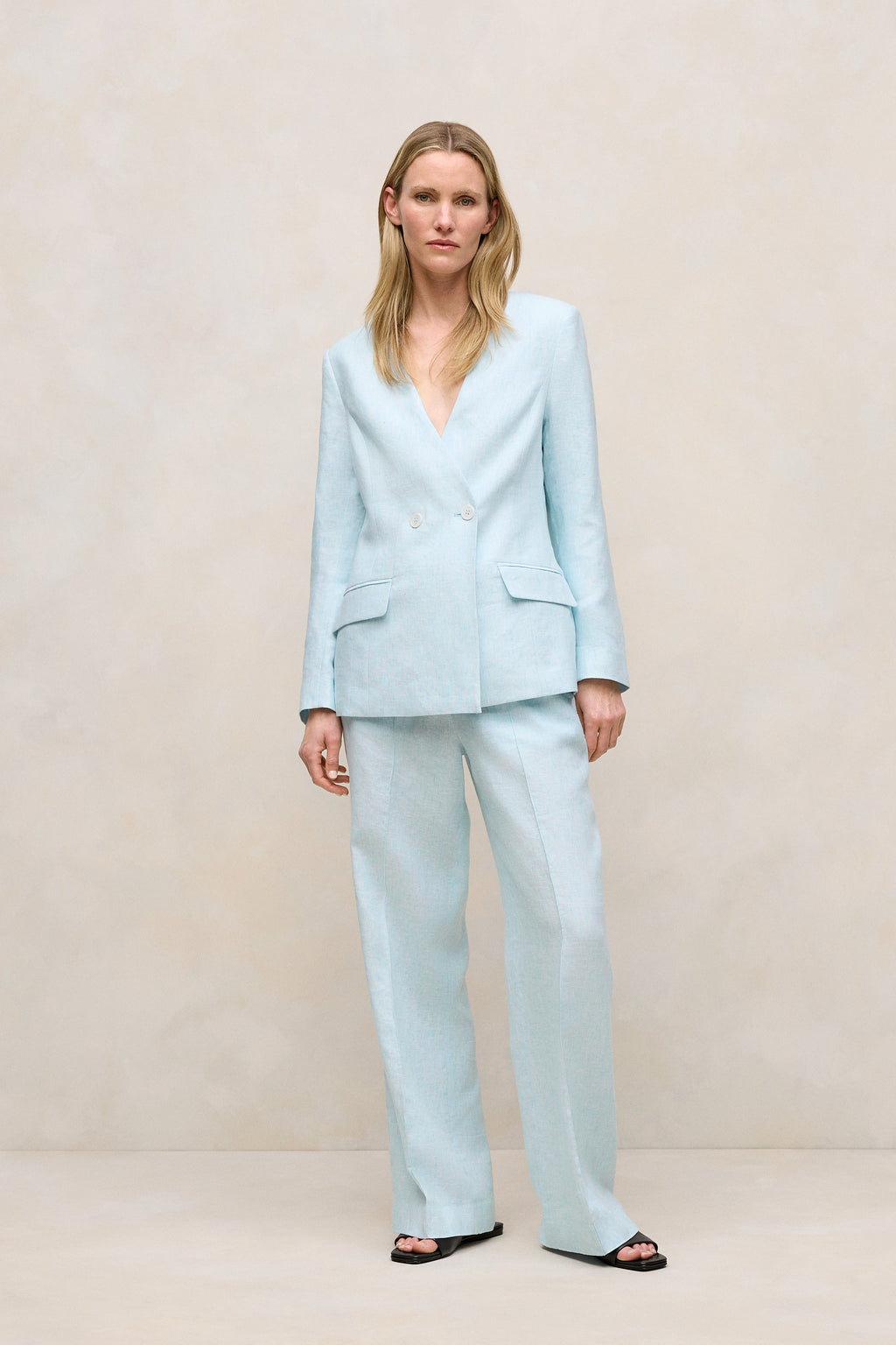 Linen Collarless V Neck Blazer