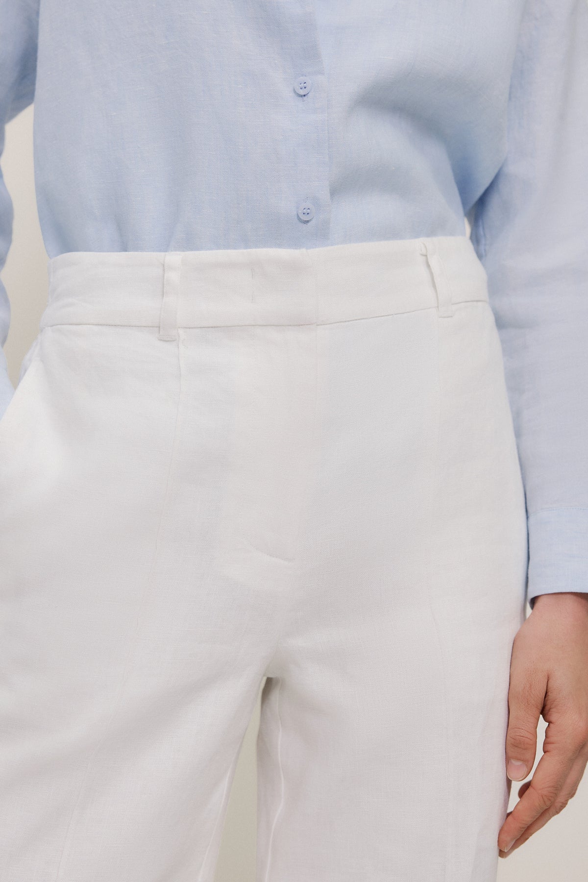 Linen Pintucked Pant