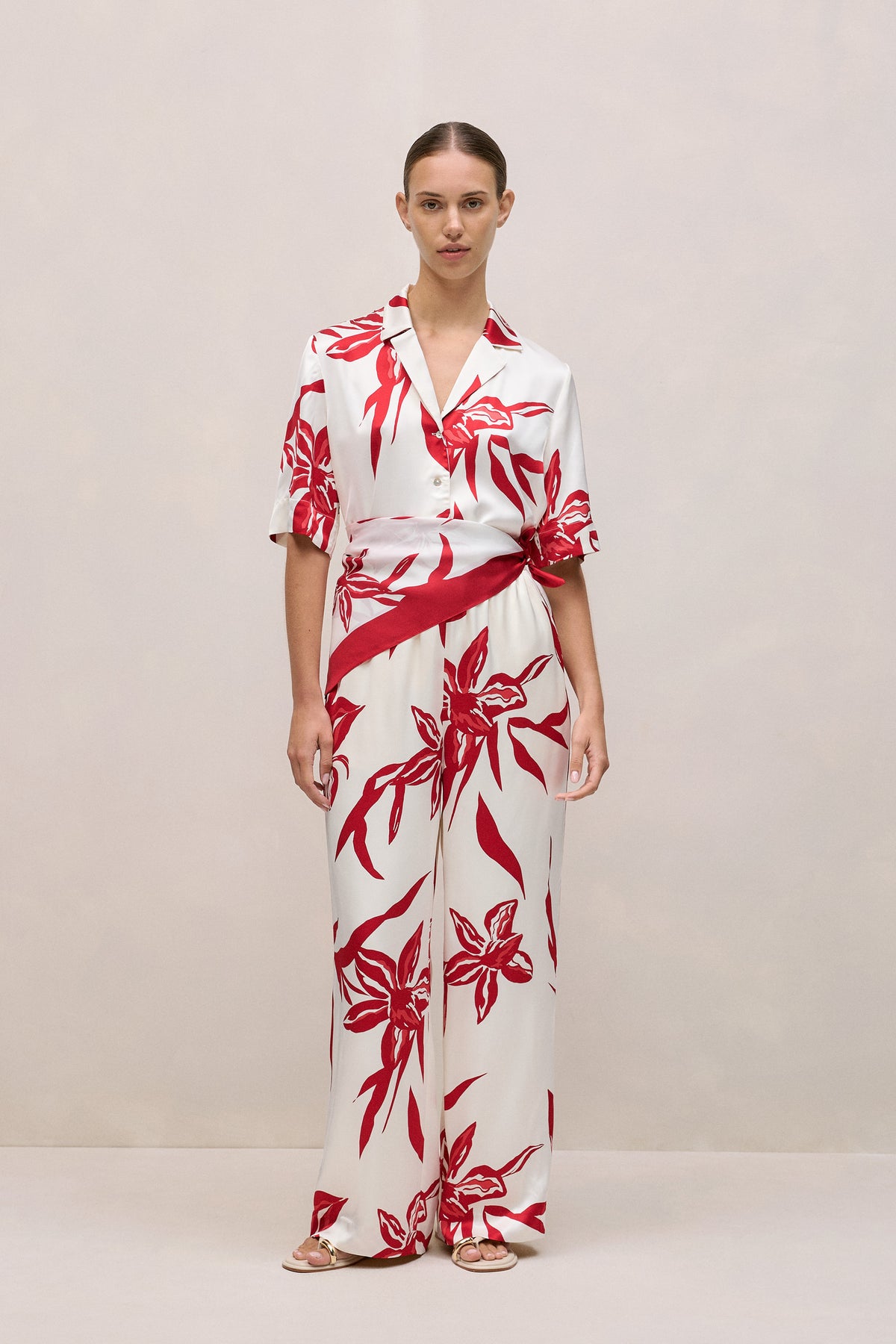 Wild Iris Satin Short Sleeve Shirt