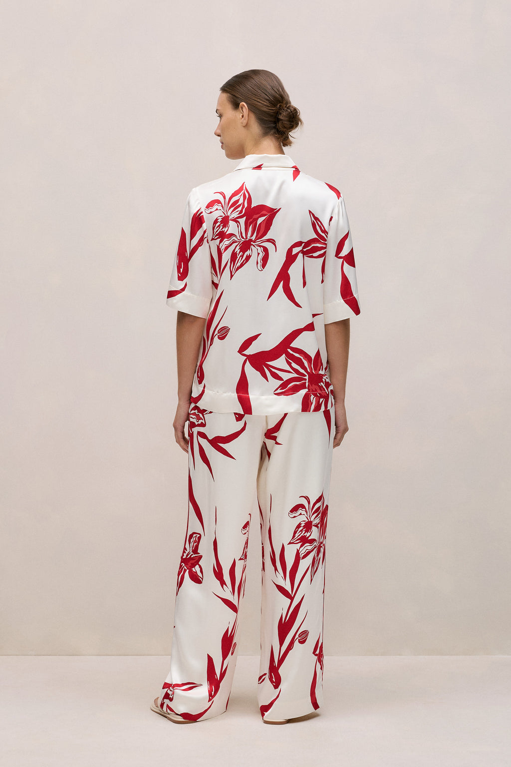Wild Iris Satin Short Sleeve Shirt