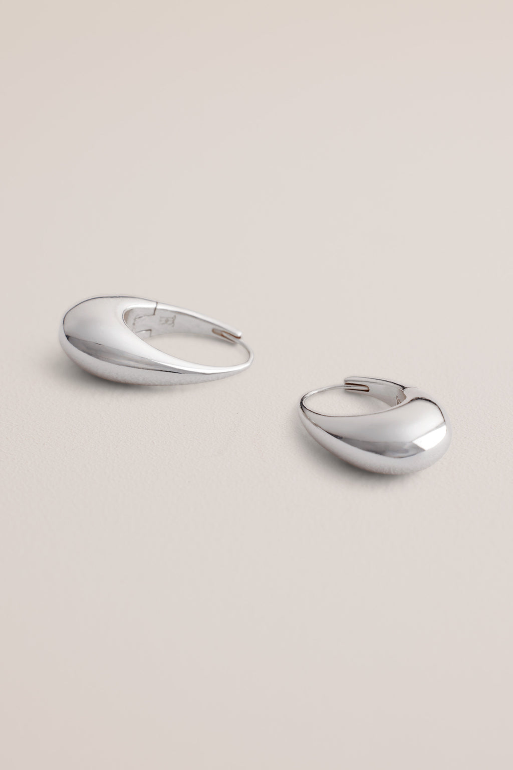 Etty Teardrop Hoop Earrings