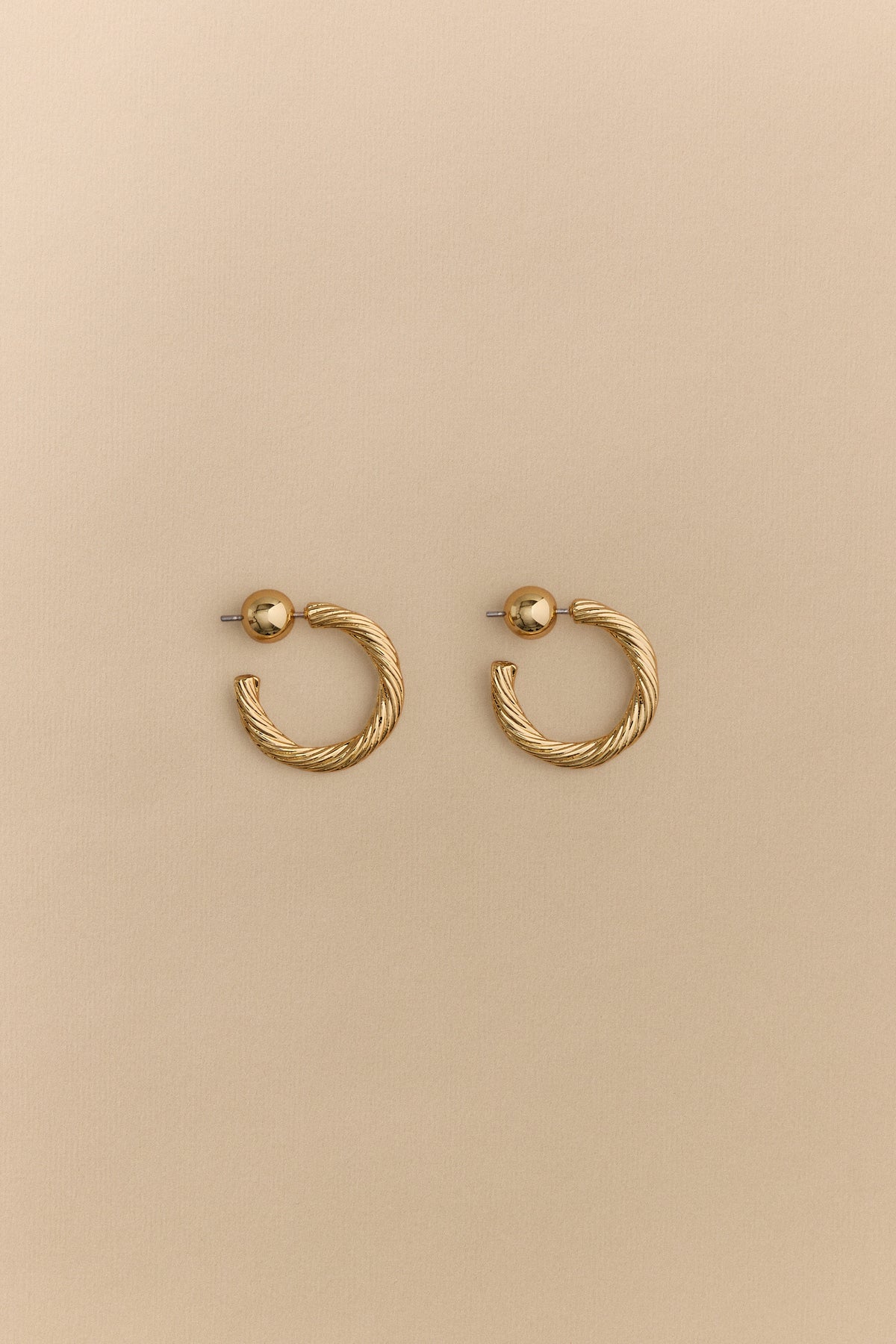 Kembla Twist Hoops
