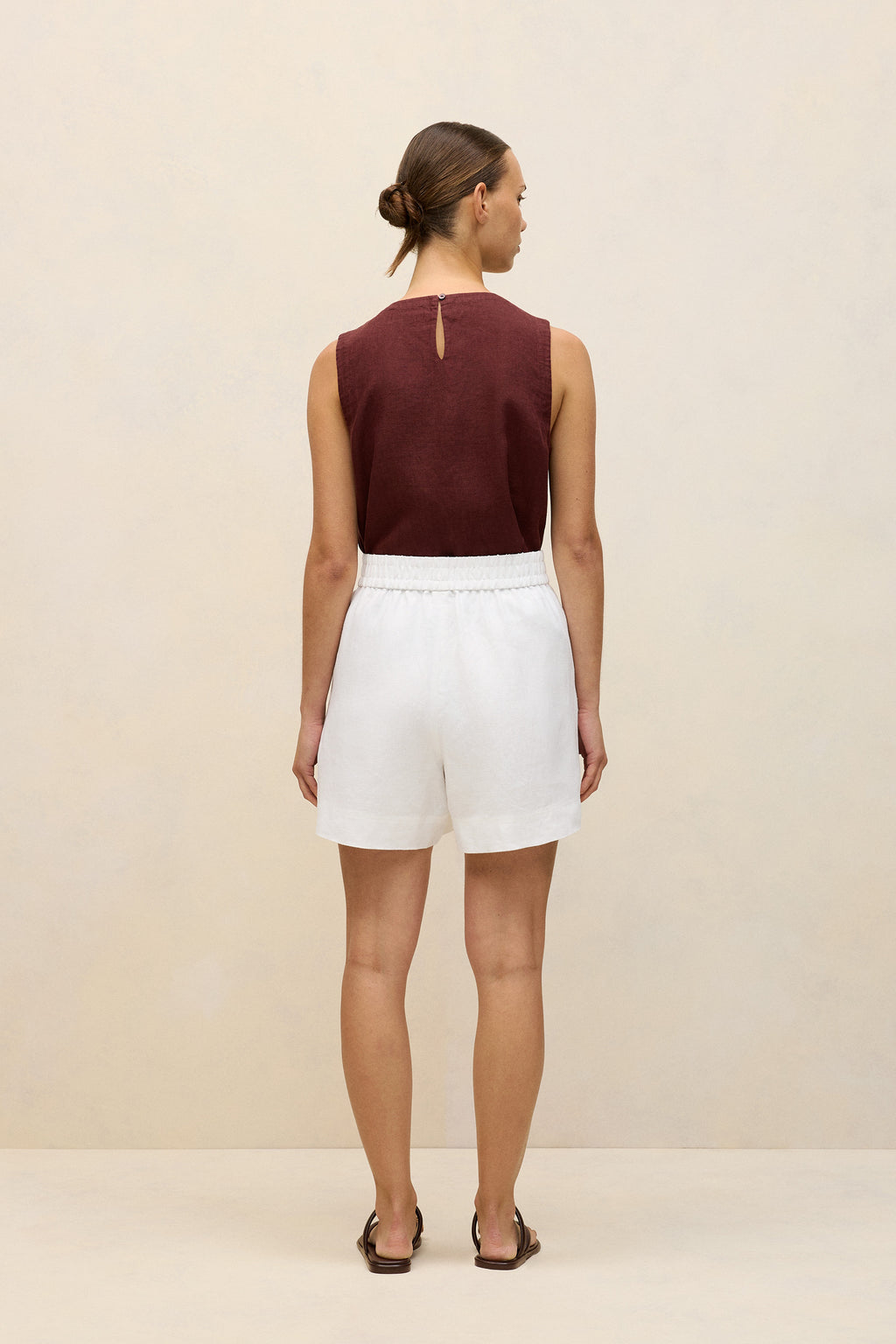 Linen Relaxed Pull On Short