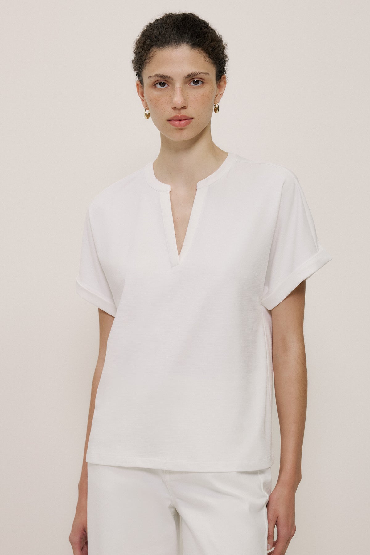 Relaxed V Neck T-Shirt