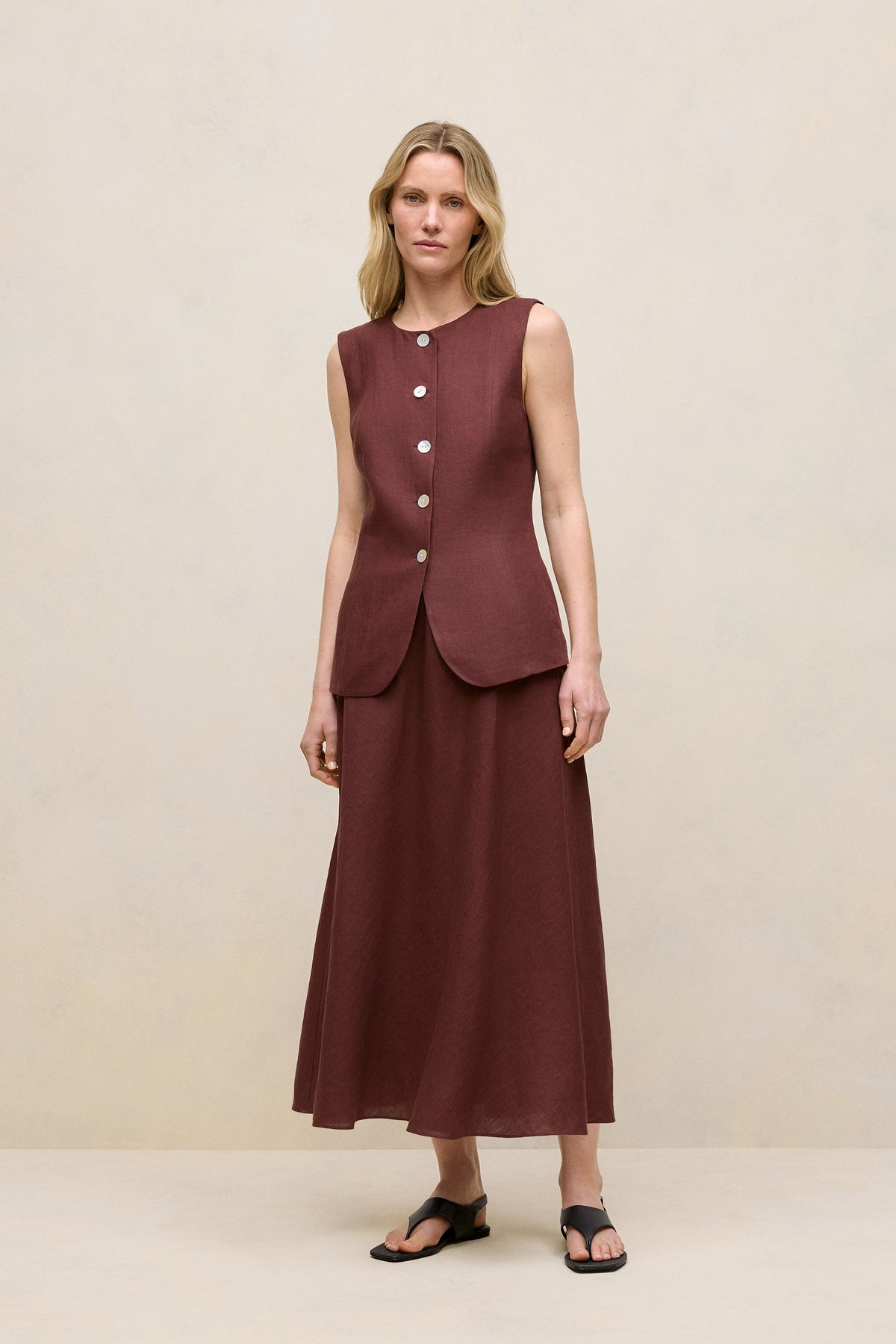 Delave Linen Button Through Vest