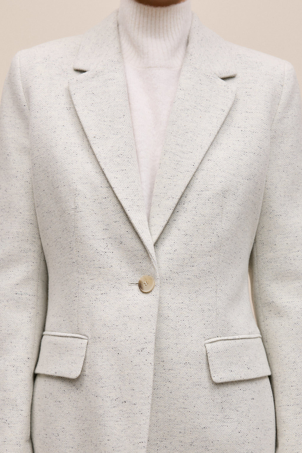 Italian Wool Blend Single Breasted Blazer