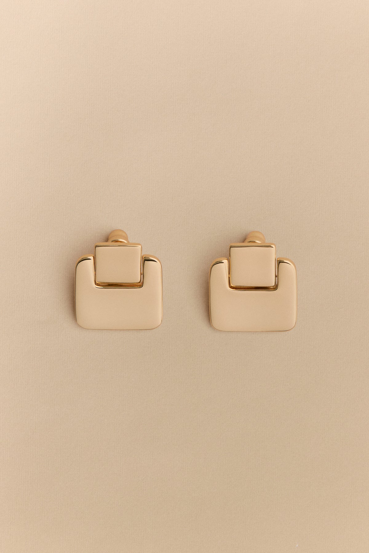 Thera Earring