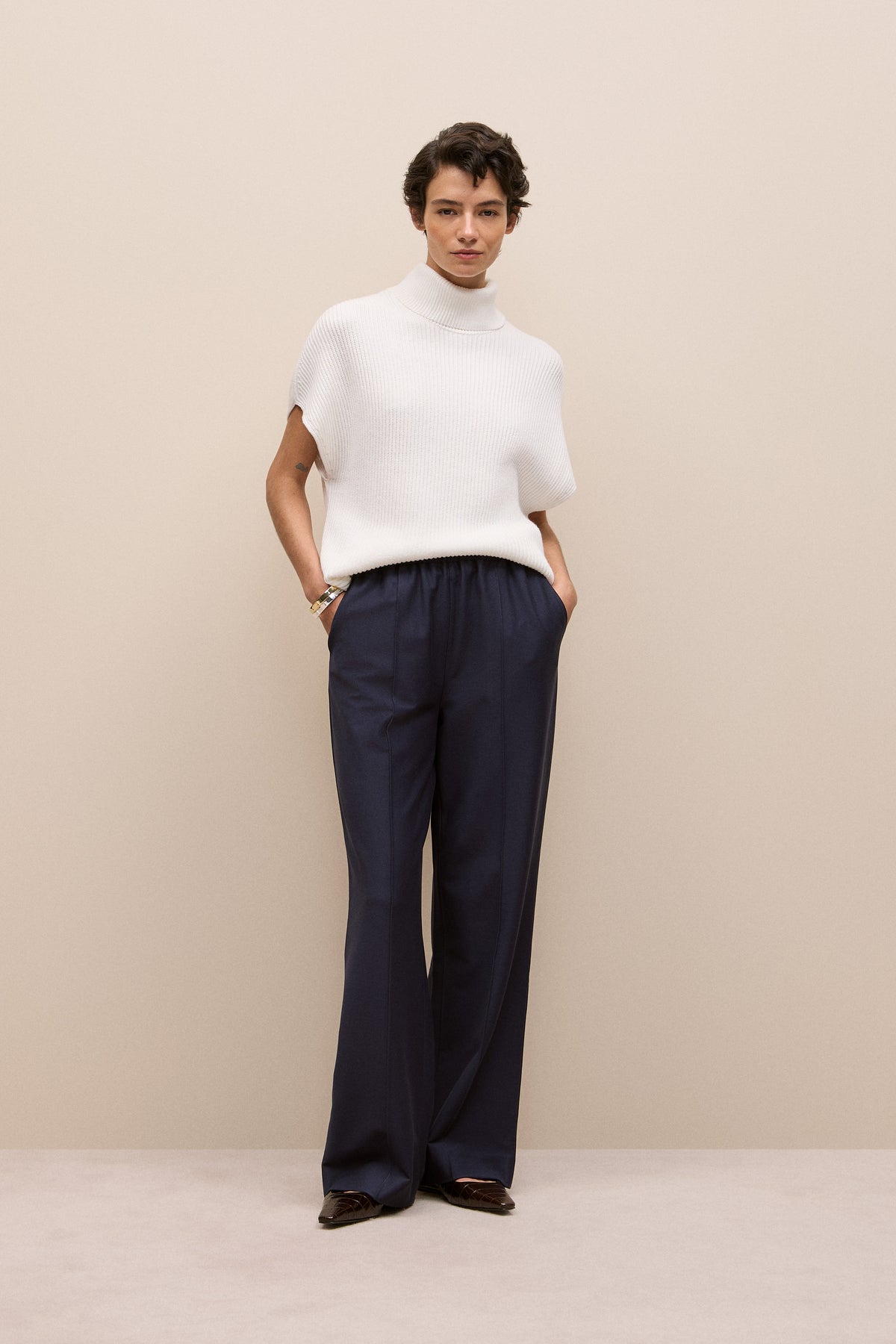 Cotton Cashmere Sleeveless High Neck Knit