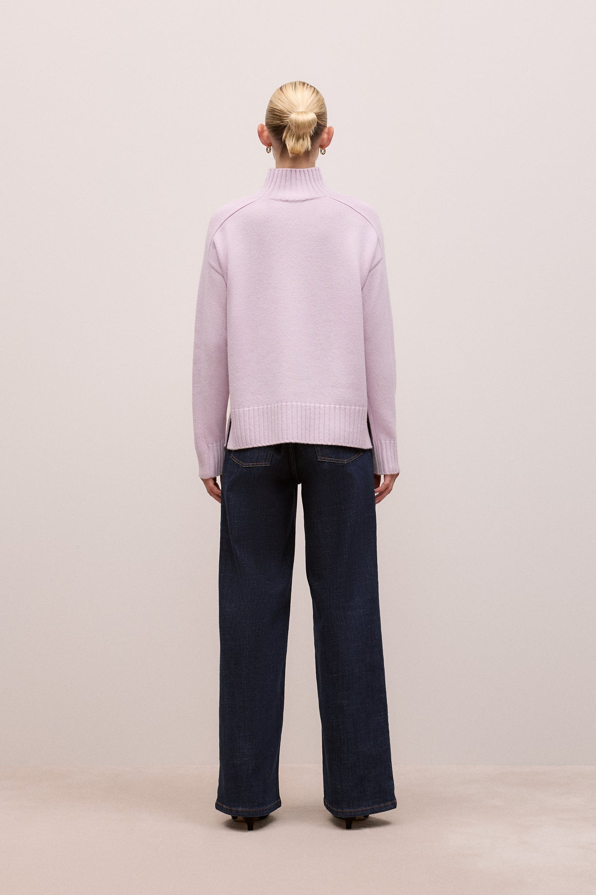 Merino Funnel Neck Pullover