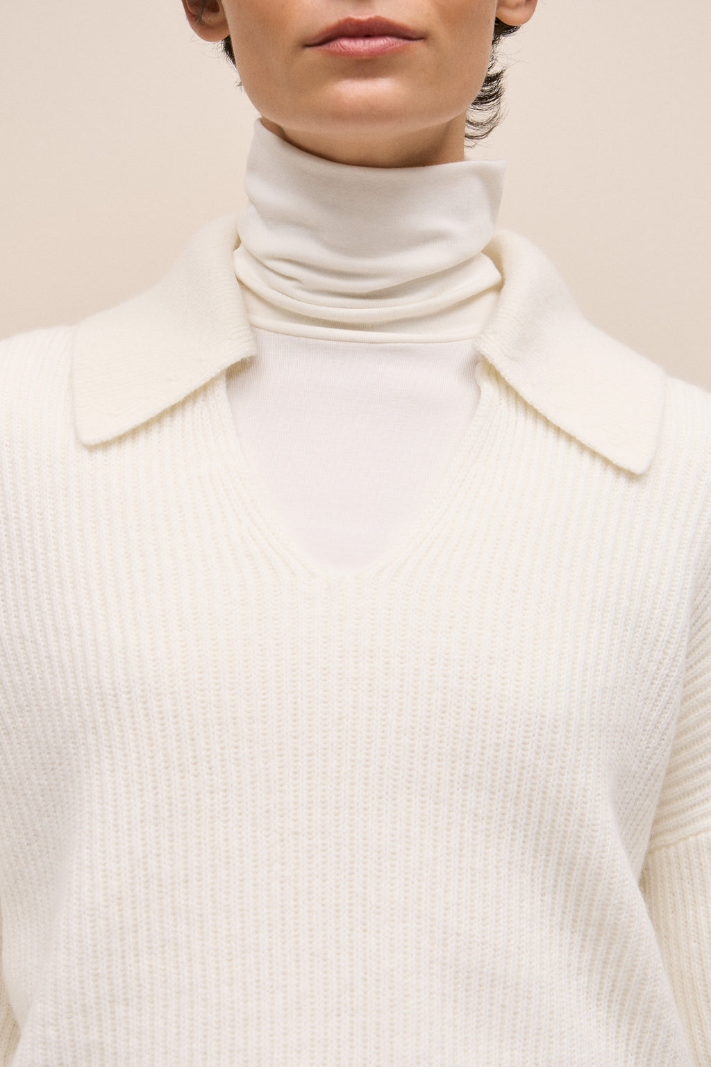 Merino Open Collar Knit