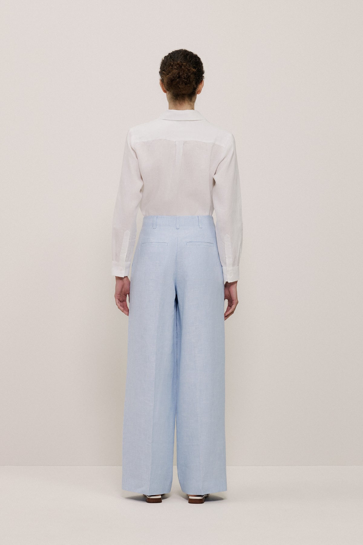 Yarn Dyed Linen Pleat Detail Pant