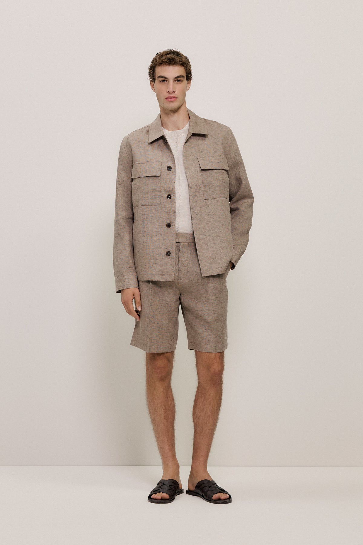 Yarn Dyed Linen Tailored Short