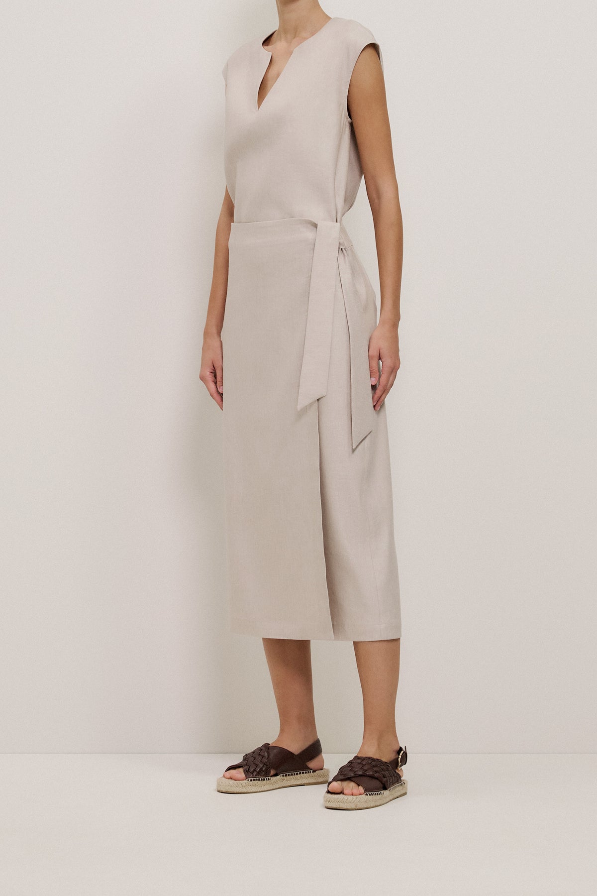 Stretch Linen Blend Wrap Skirt