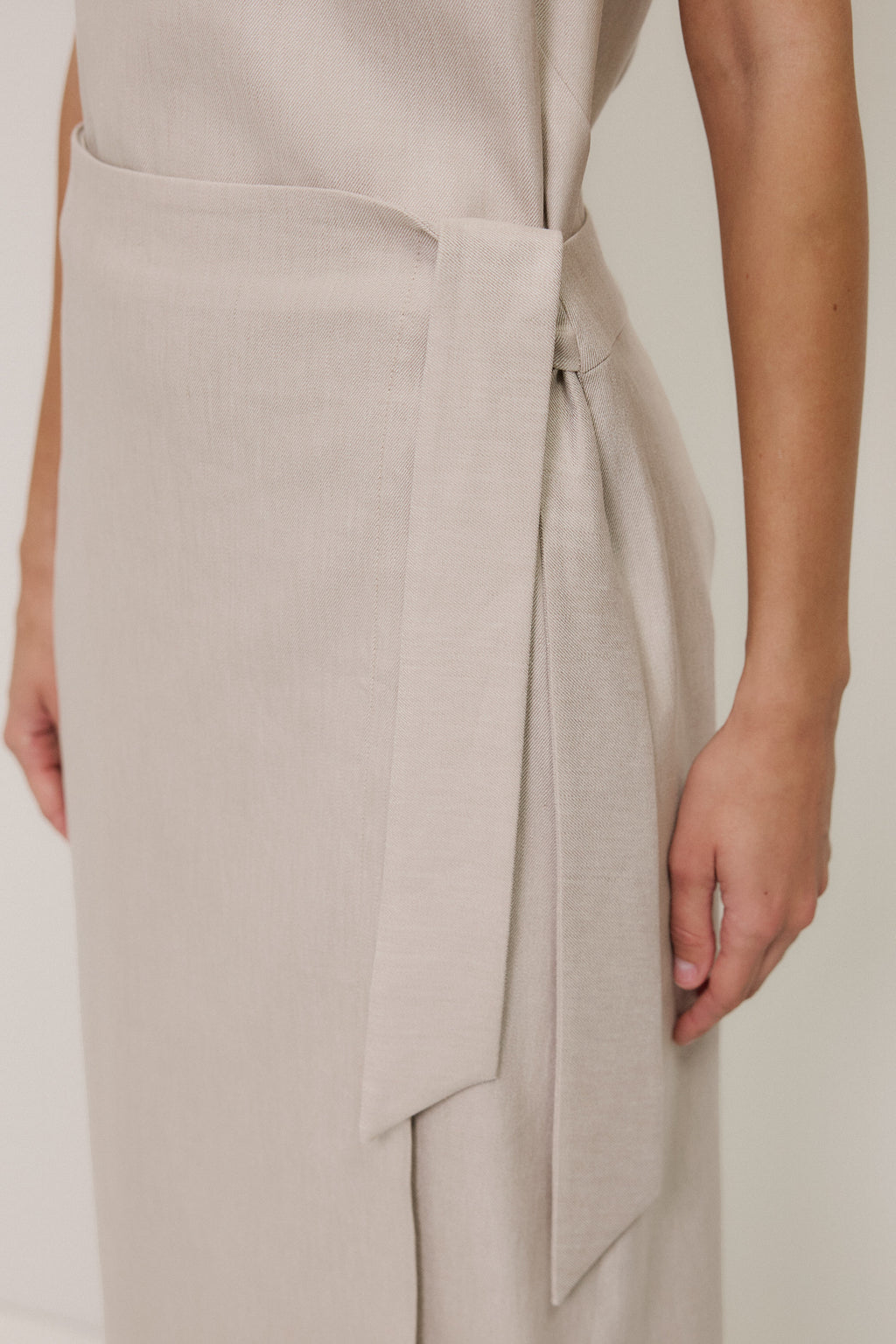 Stretch Linen Blend Wrap Skirt