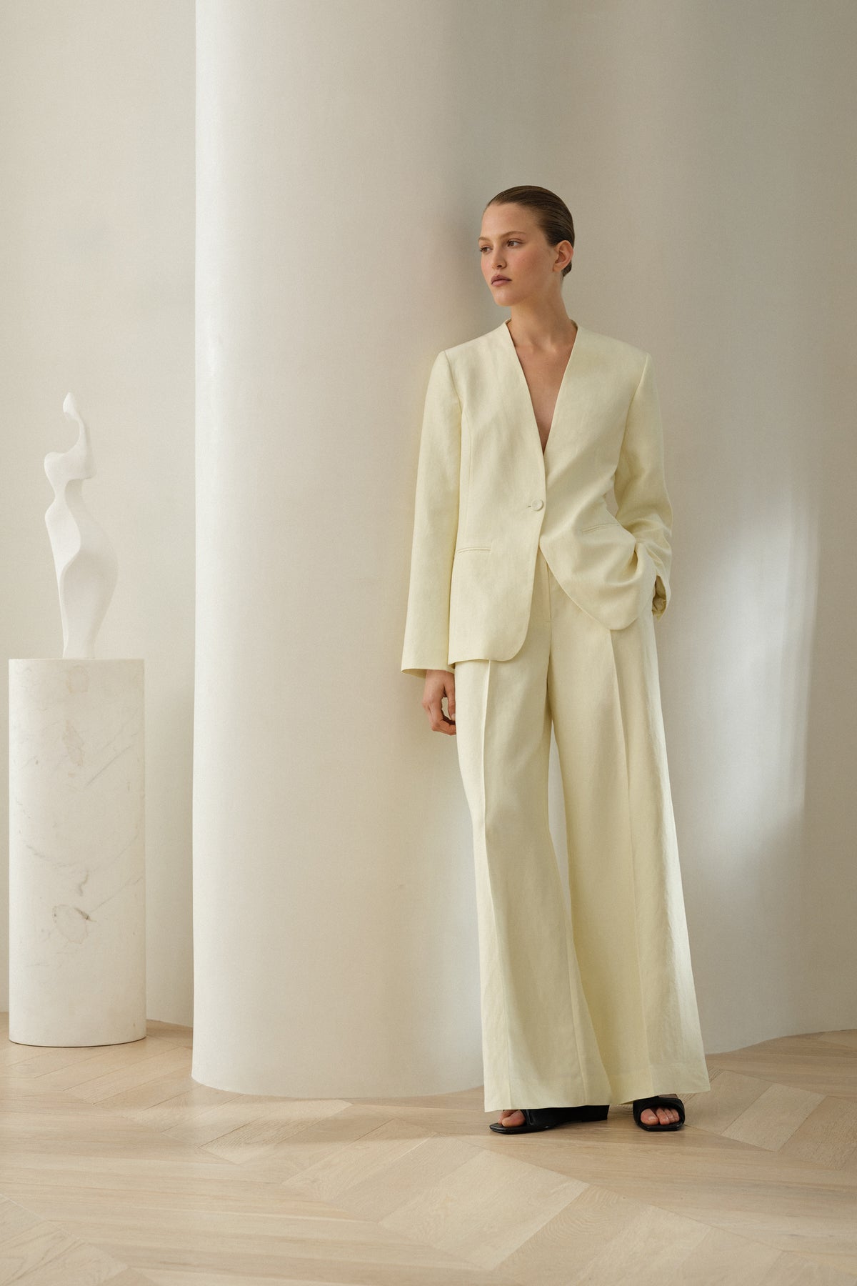 High Rise Tailored Wide Leg Pant