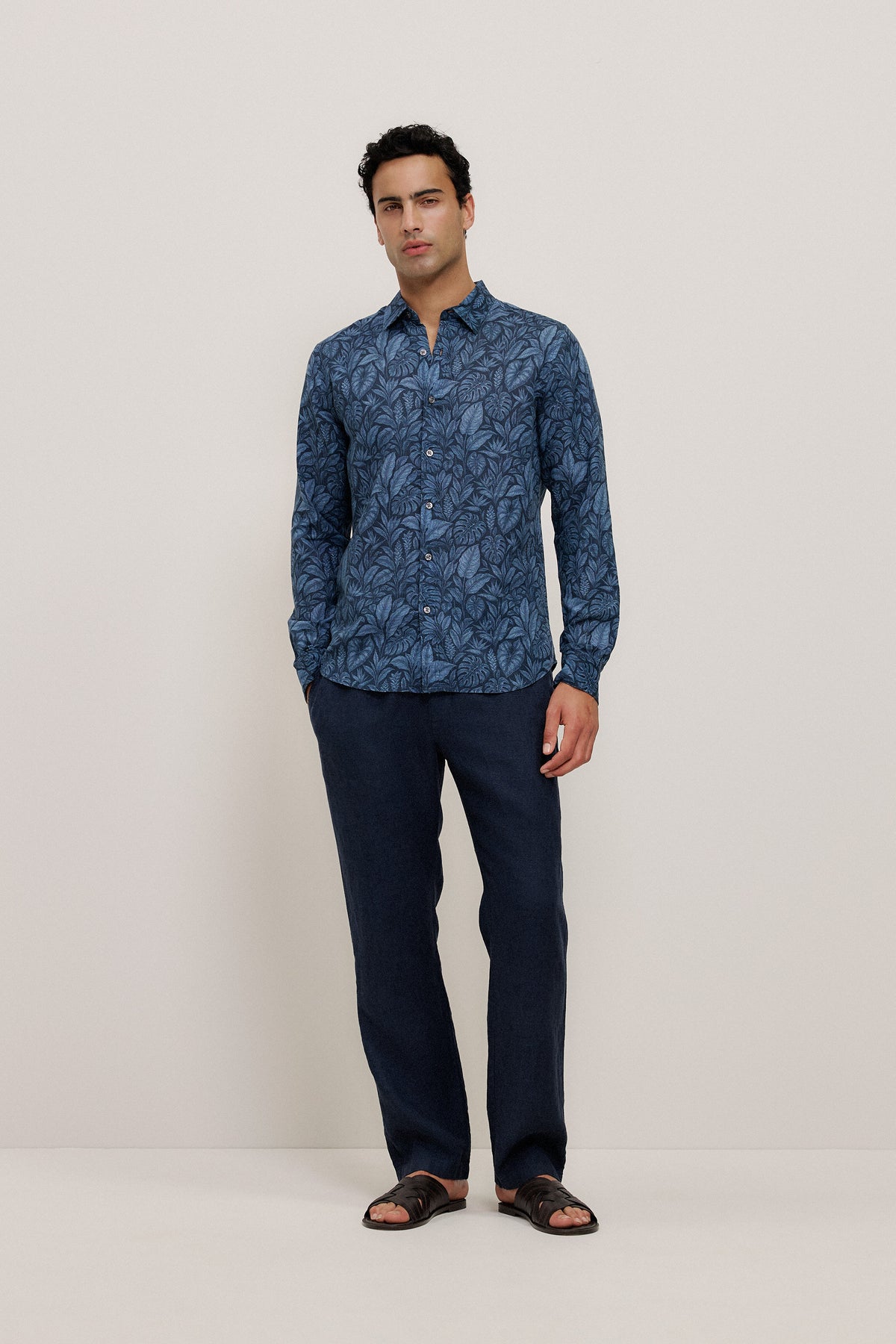Yarn Dyed Linen Relaxed Drawcord Pant