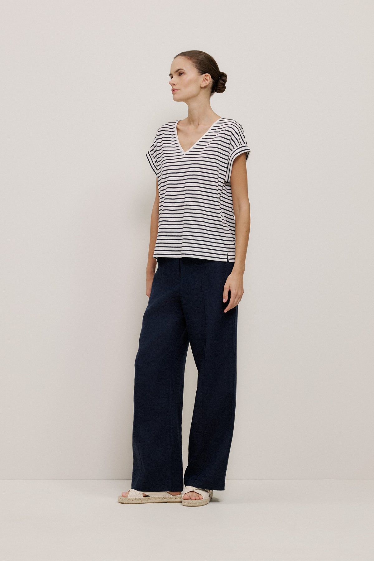 Linen Cotton V Neck T-shirt