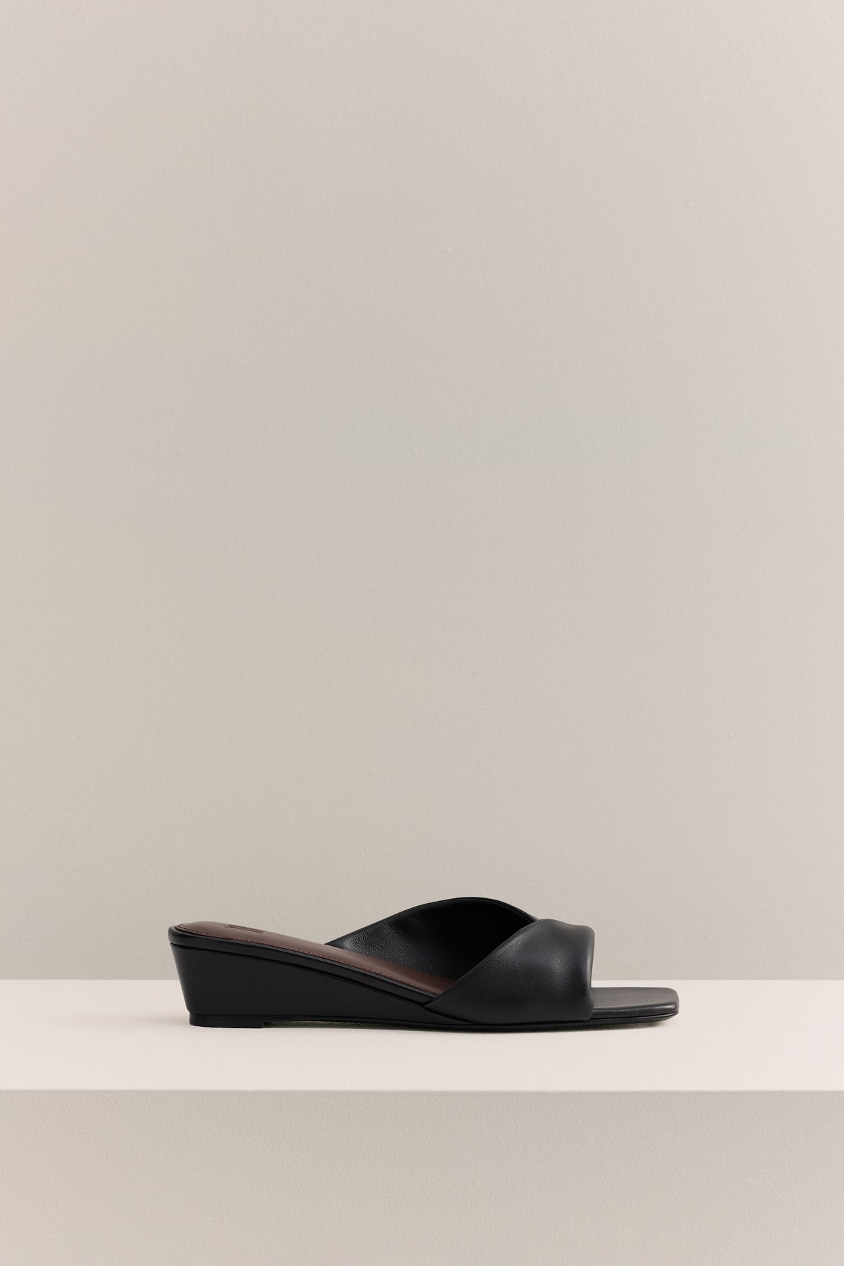 Salva Wedge Mule