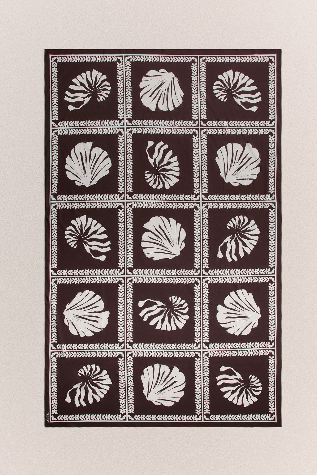 Solenne Sarong
