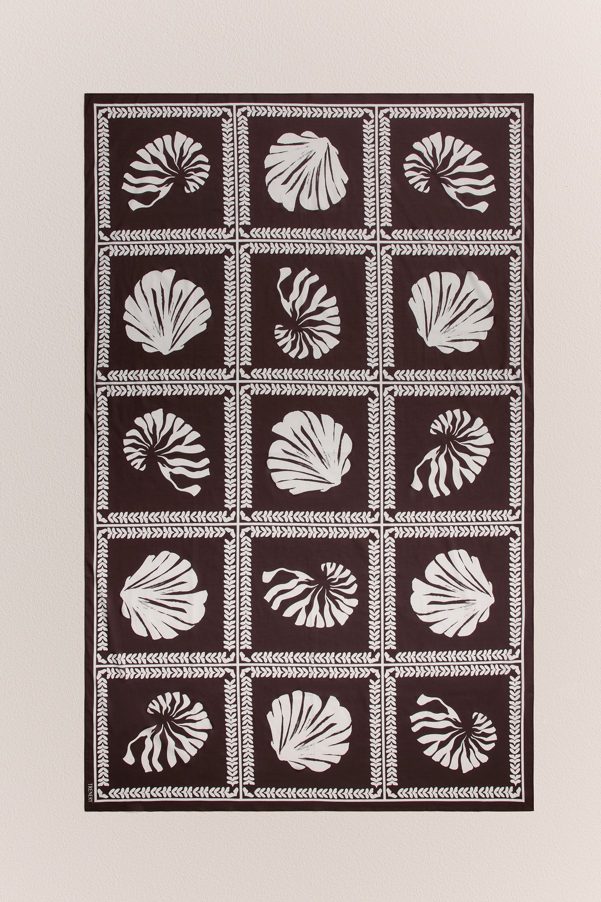 Solenne Sarong