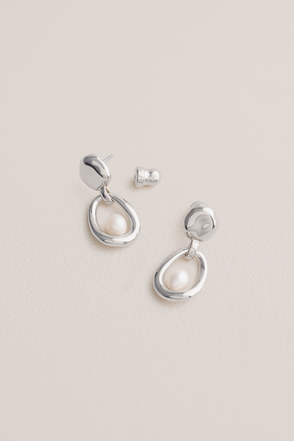 Mare Pearl Drop Earrings
