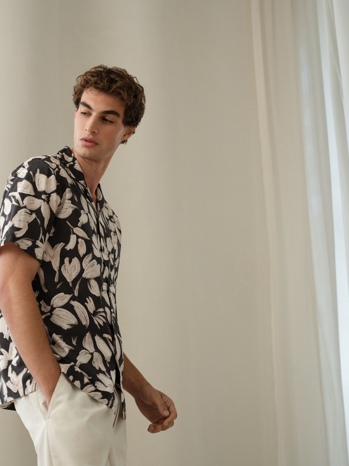 Look 8, alternate view